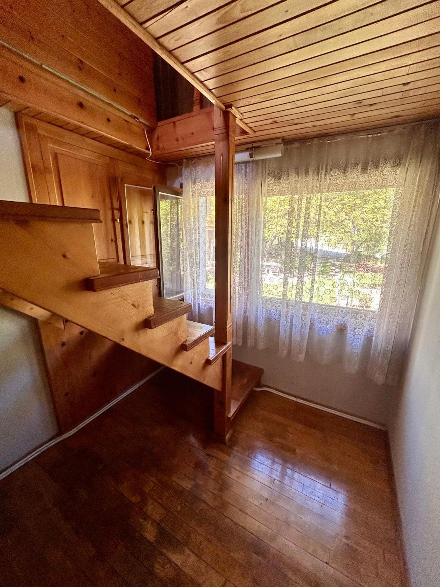 Luylyana Guesthouse Рибарица Екстериор снимка