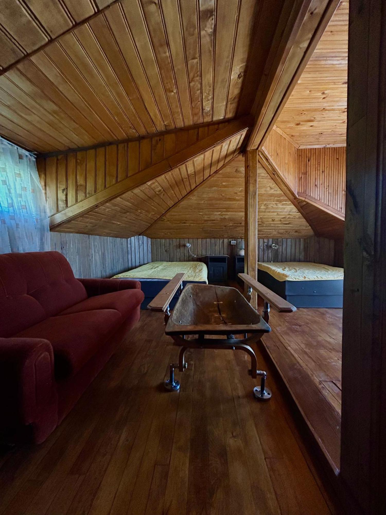Luylyana Guesthouse Рибарица Екстериор снимка