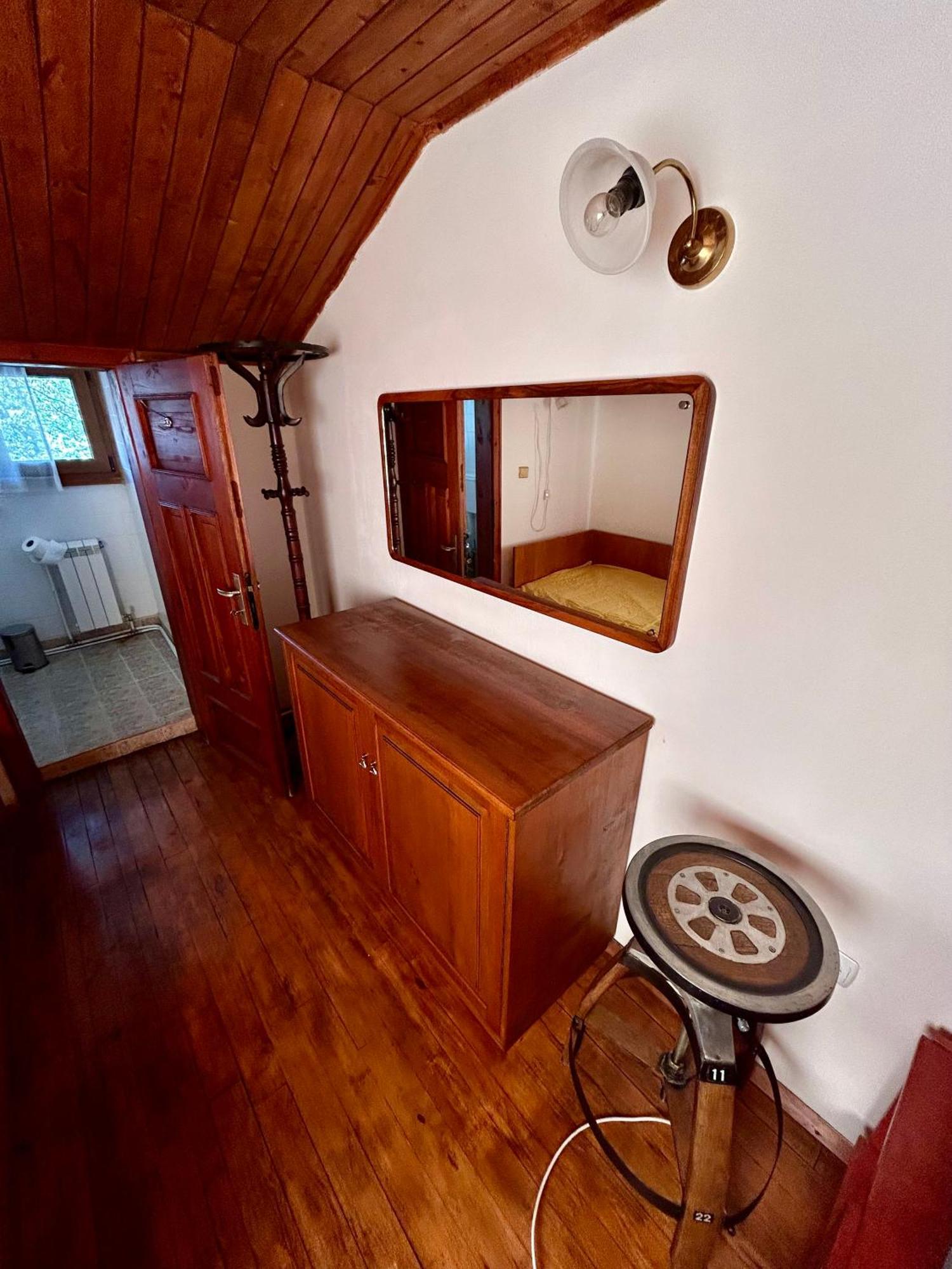 Luylyana Guesthouse Рибарица Екстериор снимка